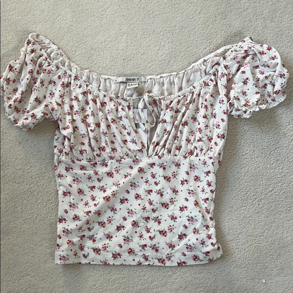 cropped floral top